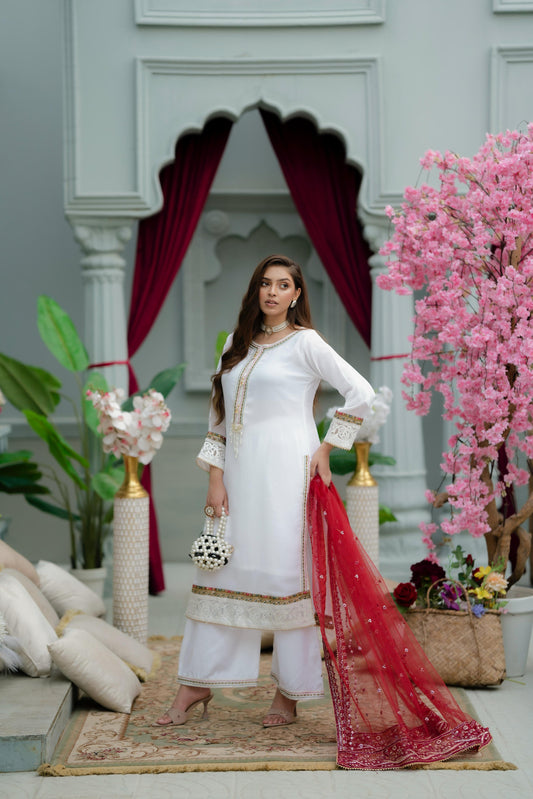 White crinkle chiffon/Raw Silk with Red Net Dupatta 3pc