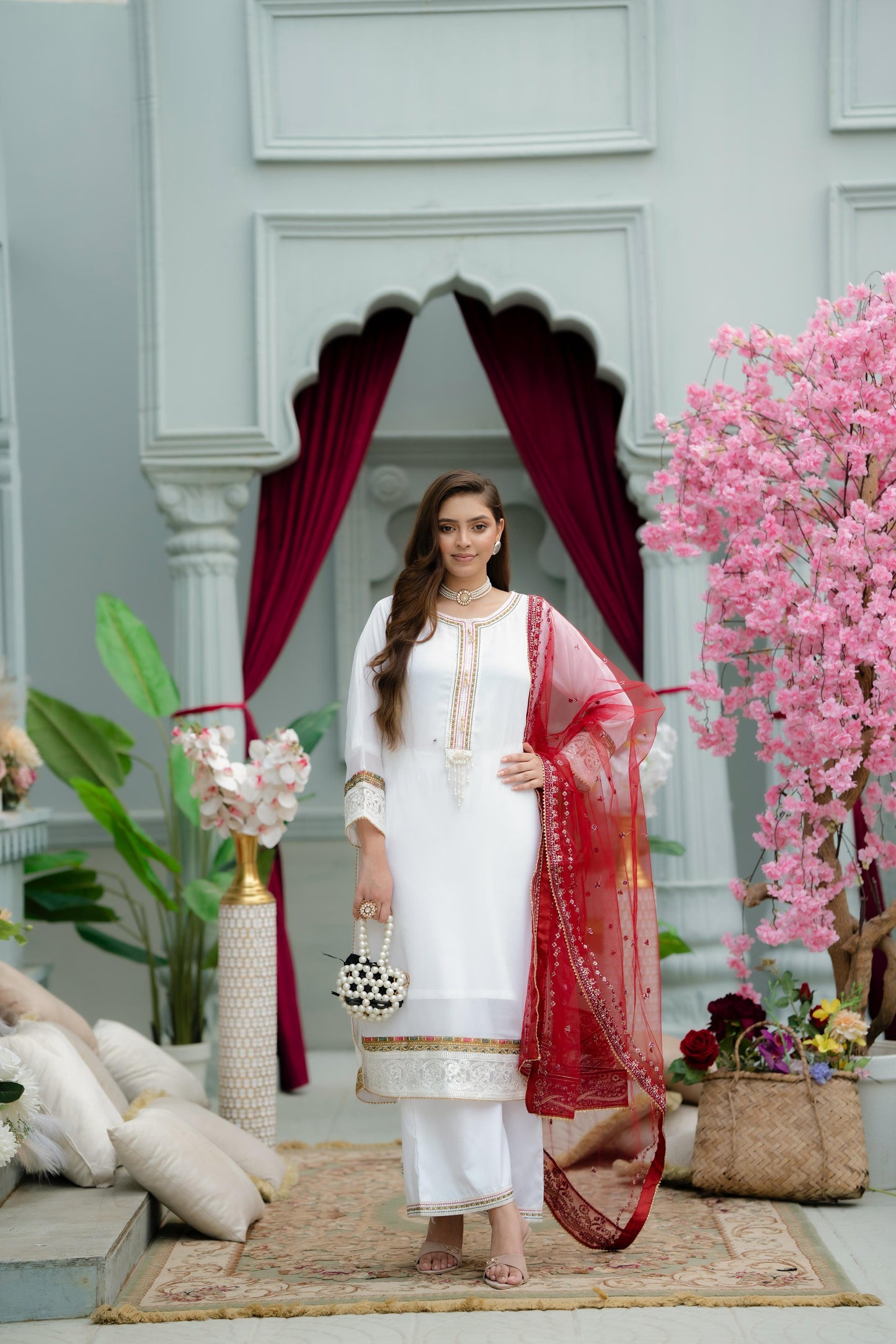 White crinkle chiffon/Raw Silk with Red Net Dupatta 3pc