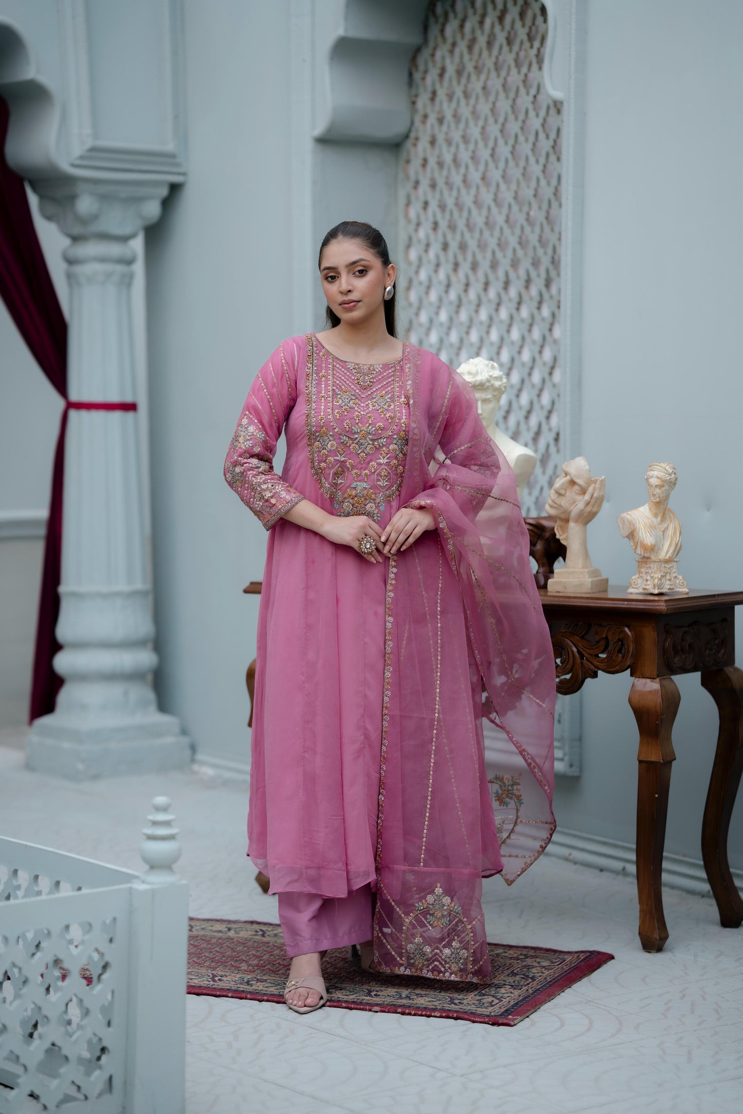Gulabi Nazakat Crinkle Chiffon/Grip Silk 3pc