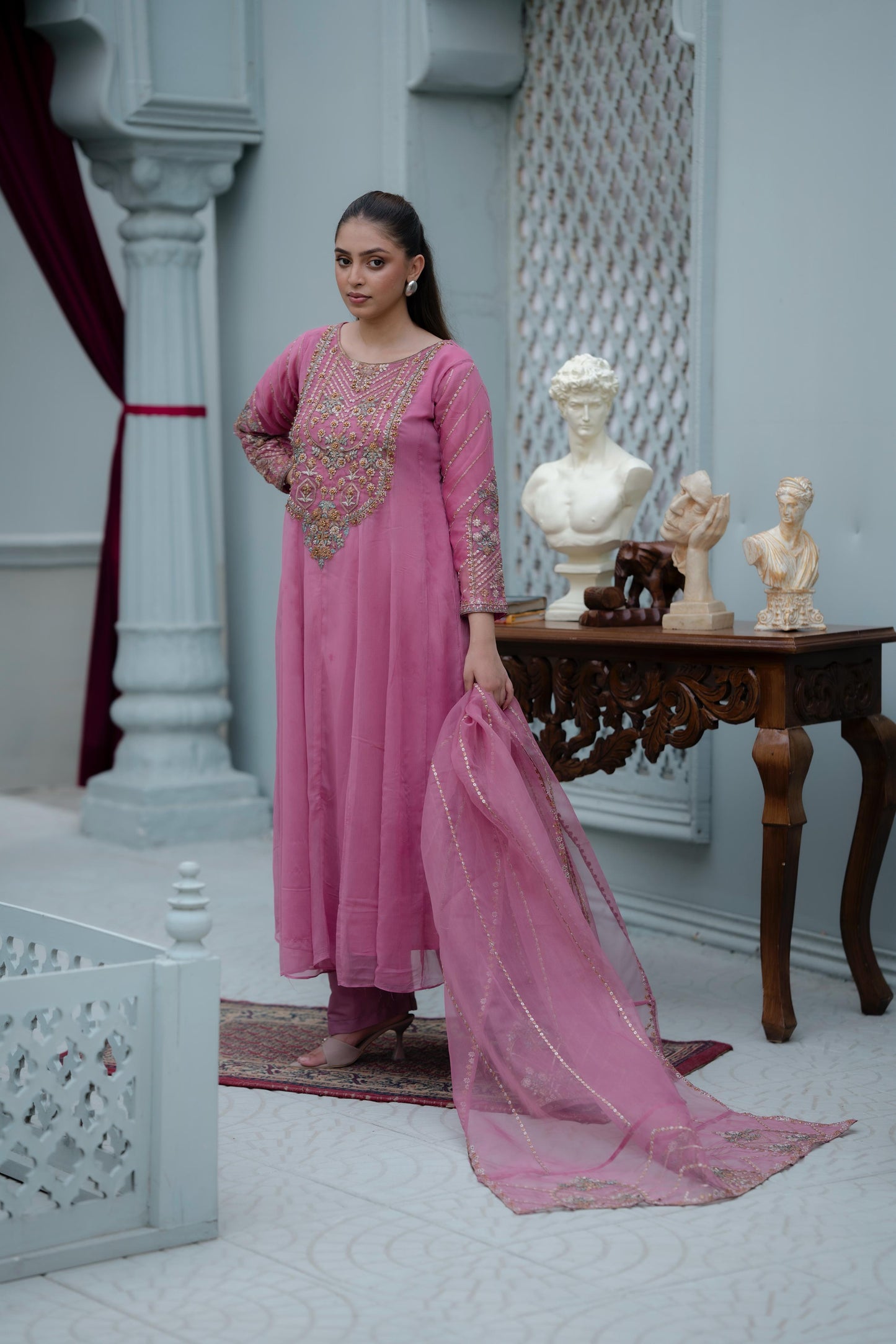 Gulabi Nazakat Crinkle Chiffon/Grip Silk 3pc